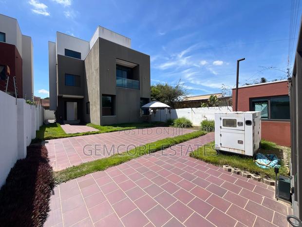 4bdrm House in East Legon for rent · Photo 1