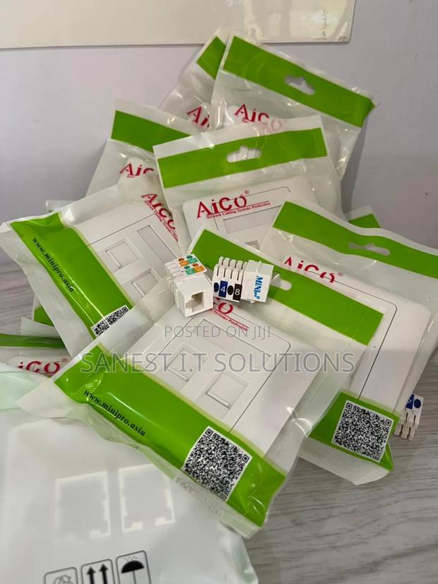 Double Faceplate With Rj45 Keystone Jack Aico · Photo 2