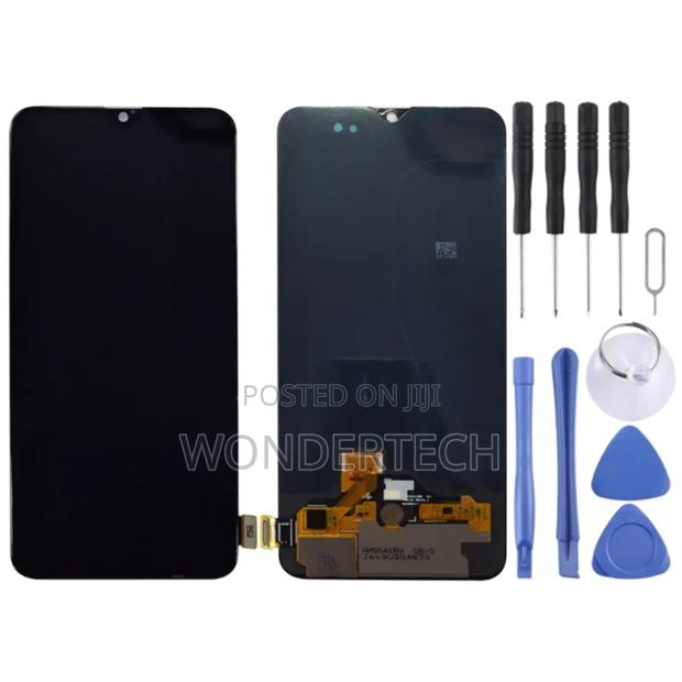 iPhone 17, Villaion and Oppo Screen and Battery · Photo 3