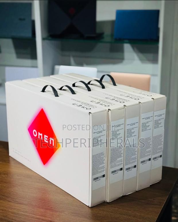 New Laptop HP Omen 16 16GB Intel Core i7 SSD 1T · Photo 3