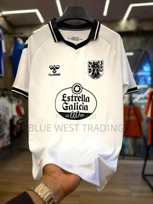 Celta Vigo 100th Anniversary Shirt · Photo 1