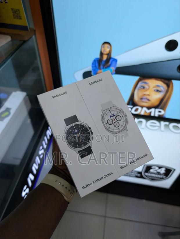 Watch8 Classic · Photo 2
