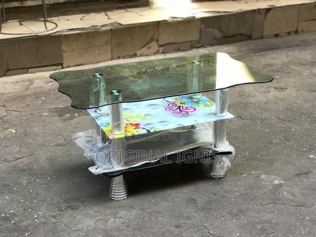 Glass Center Table · Photo 2