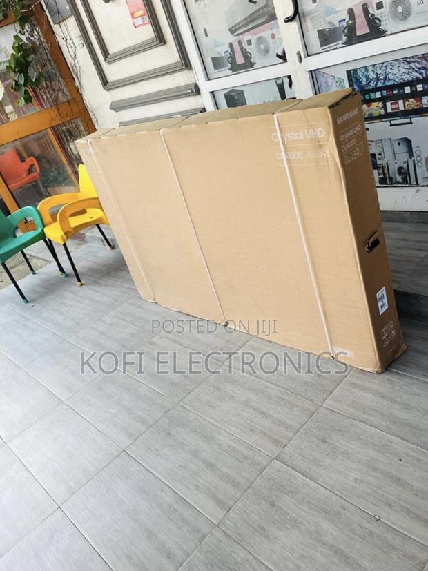 Samsung Premium 75 Inch Smart Uhd Crystal Display Tv Slim · Photo 1