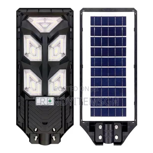 700w High Lumen Solar Street Light Waterproof · Photo 3