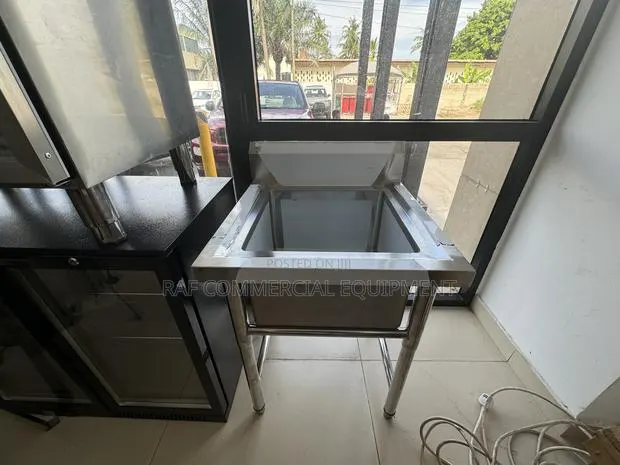 Commercial Single Sink · Photo 1
