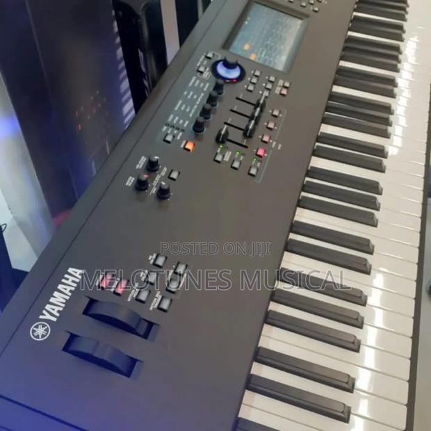 Yamaha Modx8+ 88-Key Keyboard Synthesizer. · Photo 2