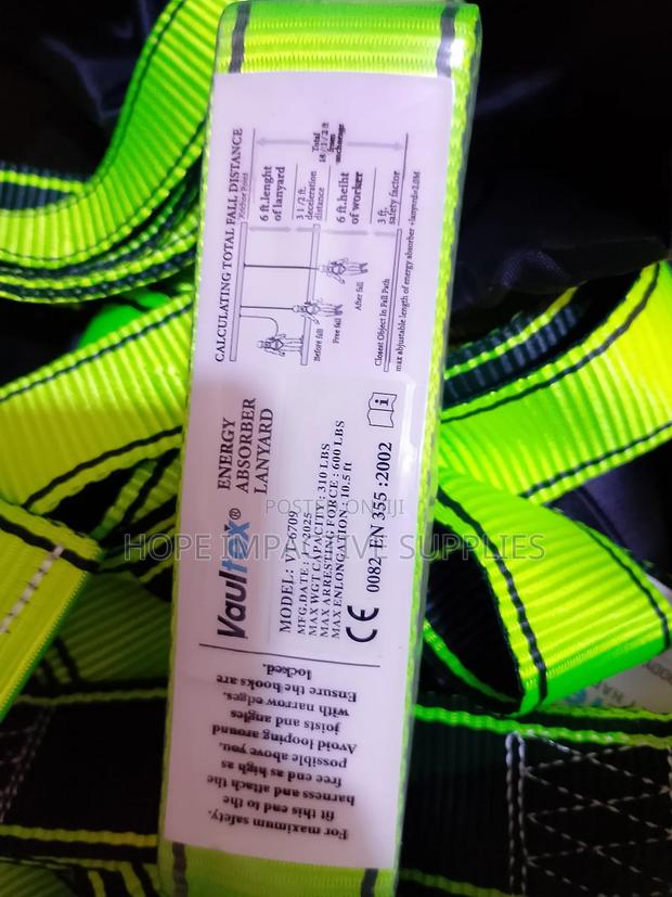 Safety Full Body Harness With Double Lanyards(Vaultex). · Photo 6