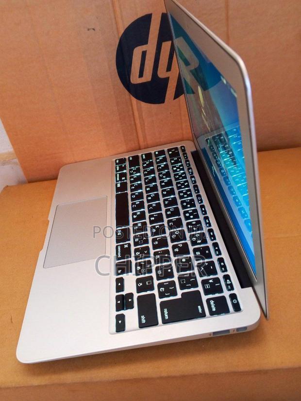 Laptop Apple MacBook Air 4GB Intel Core I7 SSD 128GB · Photo 5