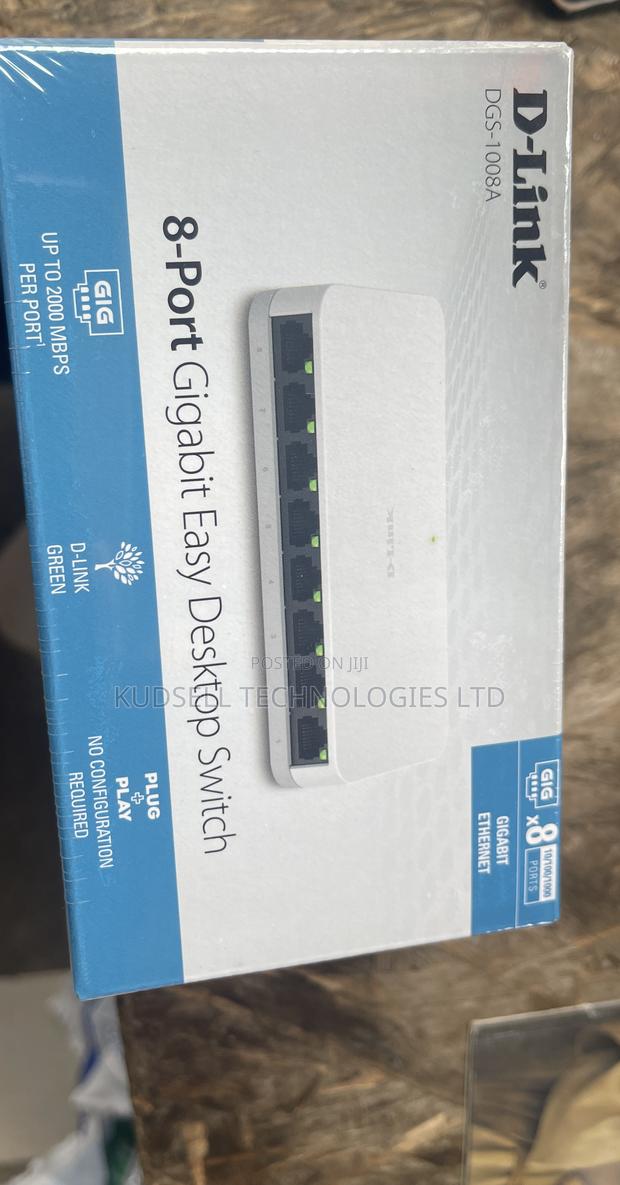 D-Link 8-Port Gigabit Desktop Switch · Photo 1