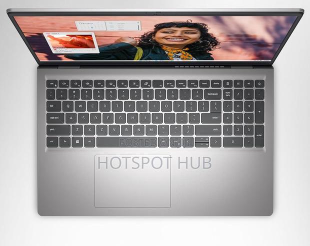 New Laptop Dell Inspiron 15 16GB Intel Core I7 SSD 512GB · Photo 2