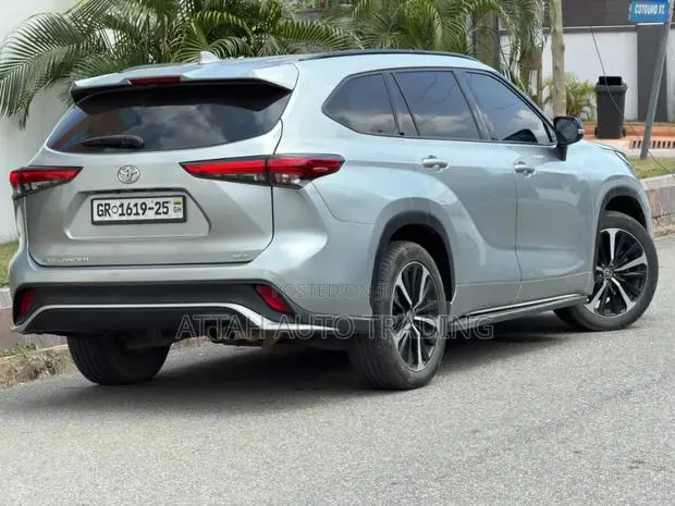Toyota Highlander 2020 White · Photo 1