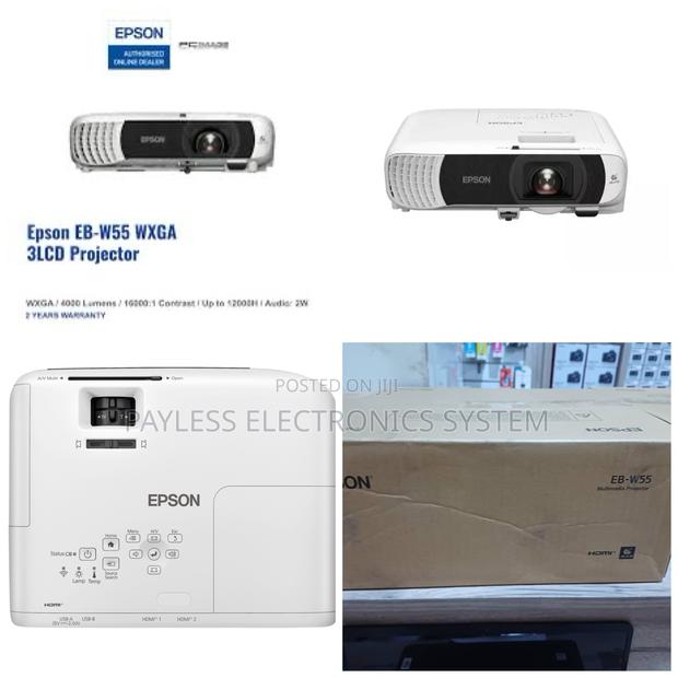 Epson Projector Eb-W55 4000 Lumens · Photo 1