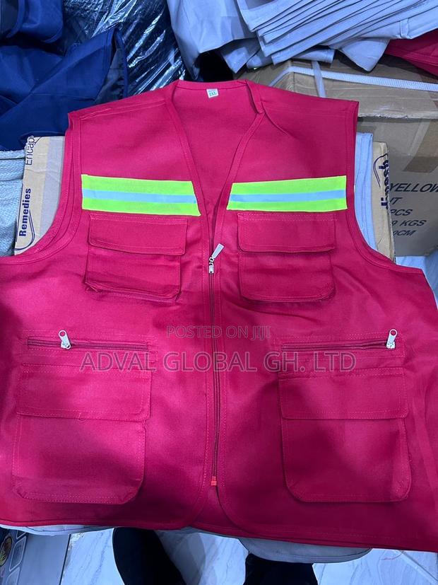 Safety Executive Vest · Photo 4