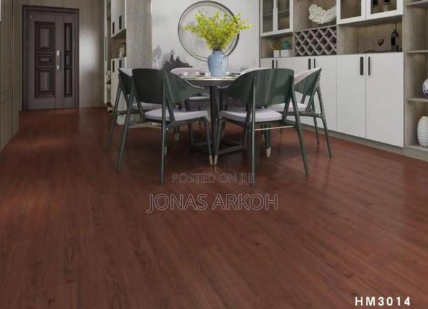 Floor Stickers · Photo 2