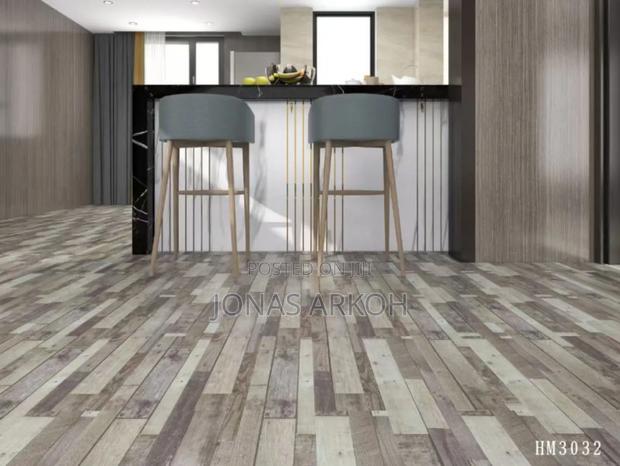 Floor Tiles · Photo 1