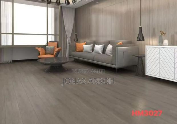 PVC Adhesive Floor Tiles · Photo 2