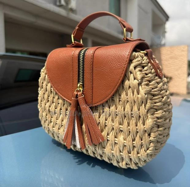 Straw Bags · Photo 1