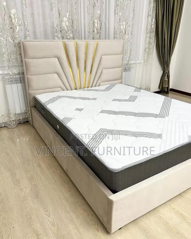 Queen Size Bed With Mattress