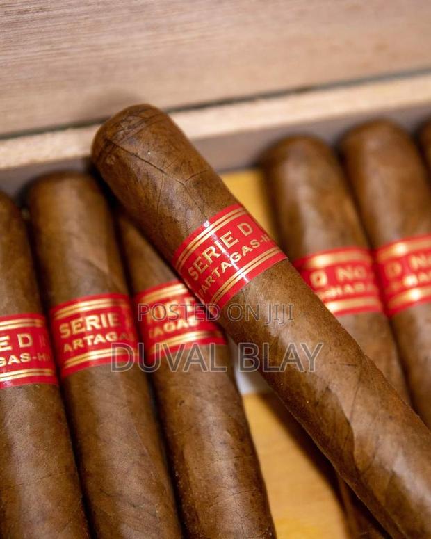Premium Cigars for Sale · Photo 5
