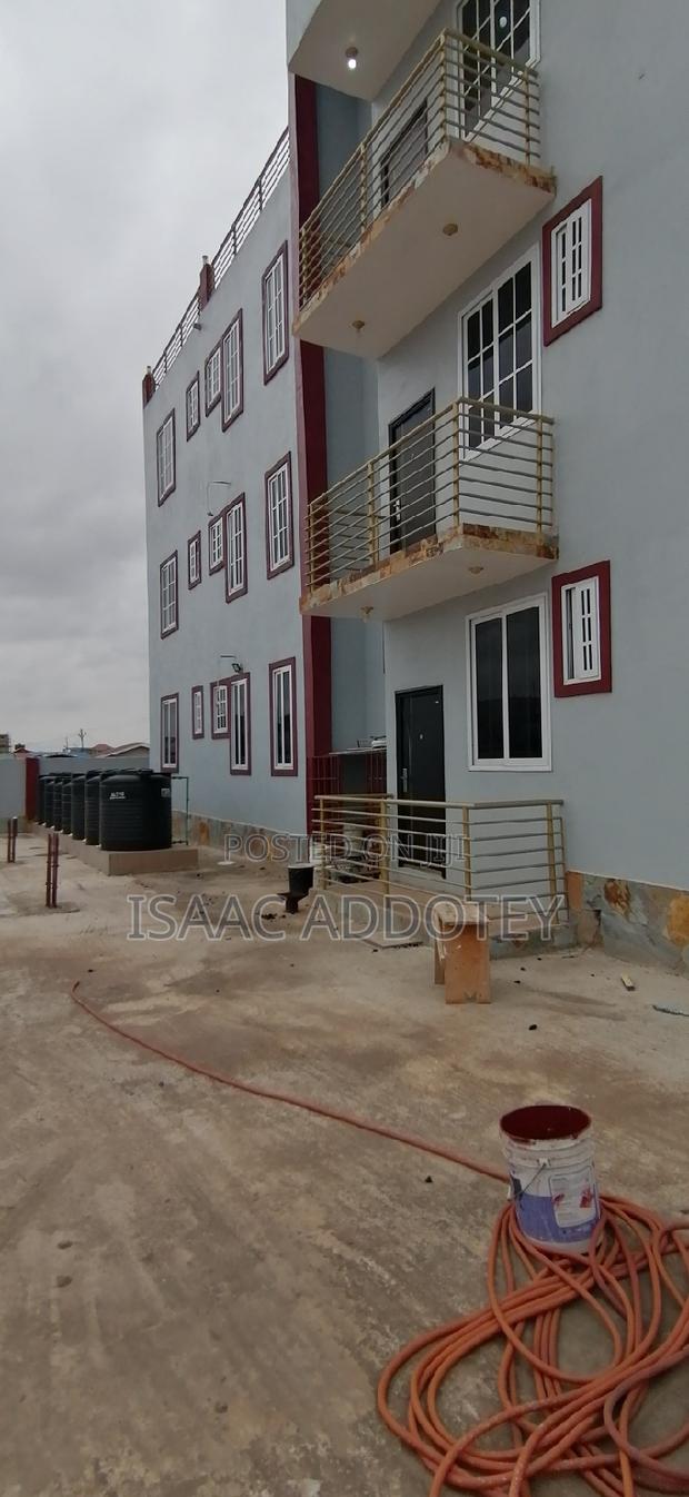 2bdrm Apartment in Lashibi Klagon, Spintex for rent · Photo 5