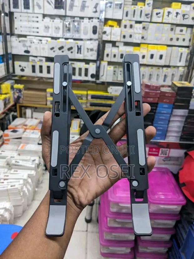 Laptop Stand With Phone Stand · Photo 1