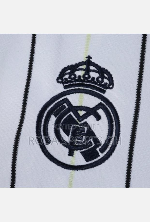 Real Madrid Baseball Jersey · Photo 4