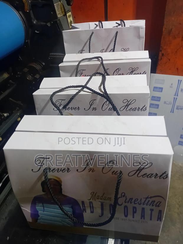 Customised Box Bags · Photo 3