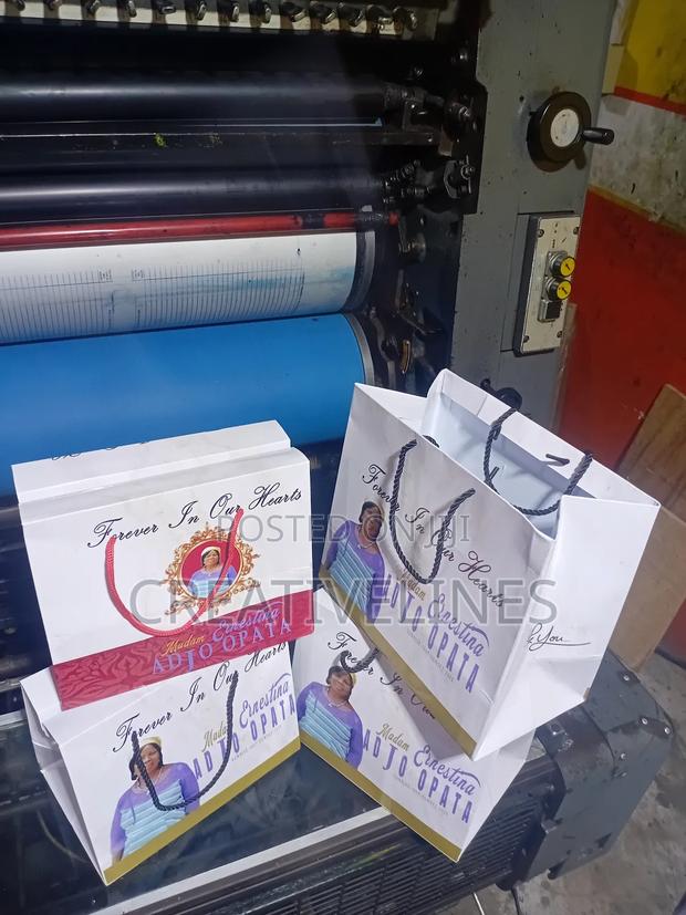 Customised Box Bags · Photo 5