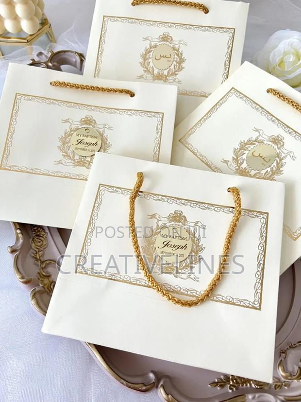 White Stylished Bag · Photo 1