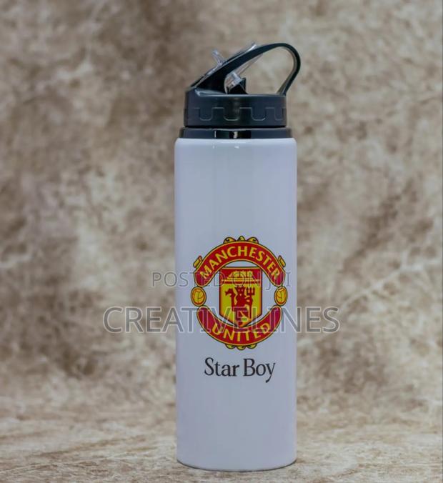 Customised Water Bottles · Photo 1