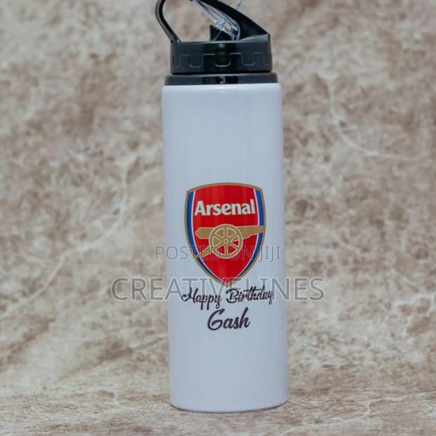 Customised Water Bottles · Photo 3