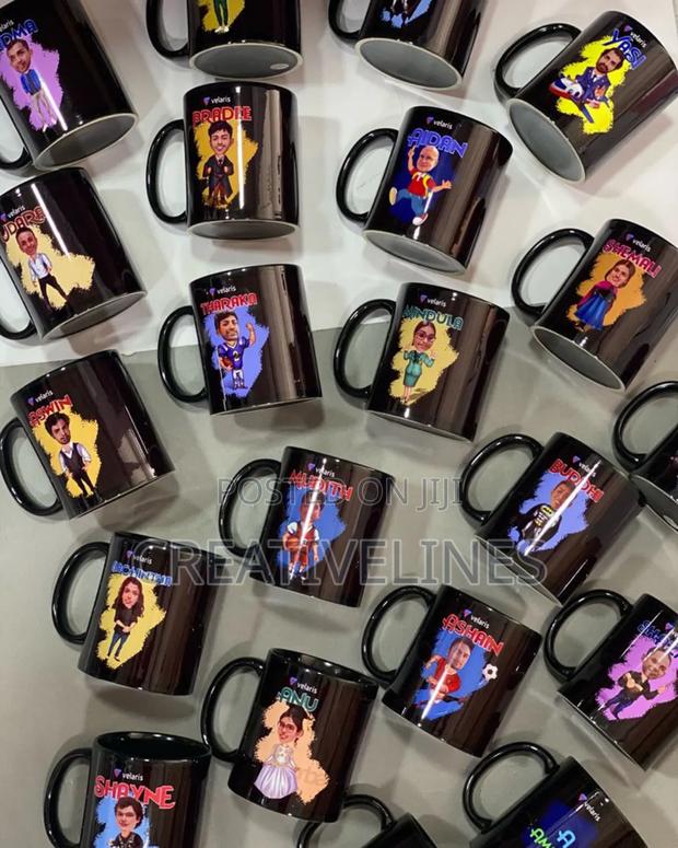 Customised Black Mugs · Photo 1