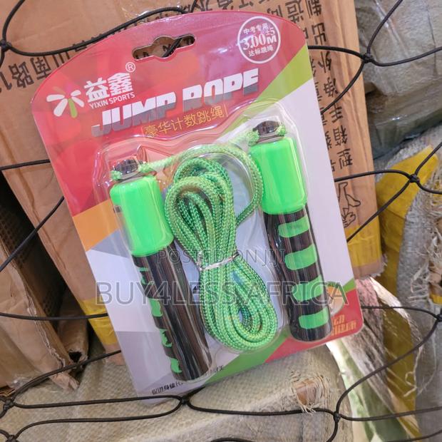 Digital Electronic Counting Skipping Rope / Jump Rope · Photo 2