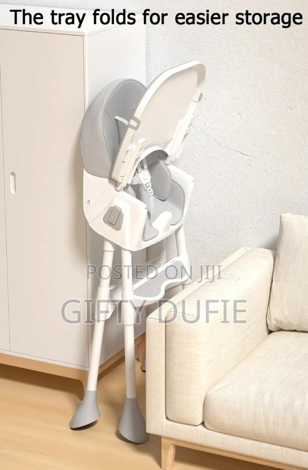 Brand New Baby High Chair · Photo 2