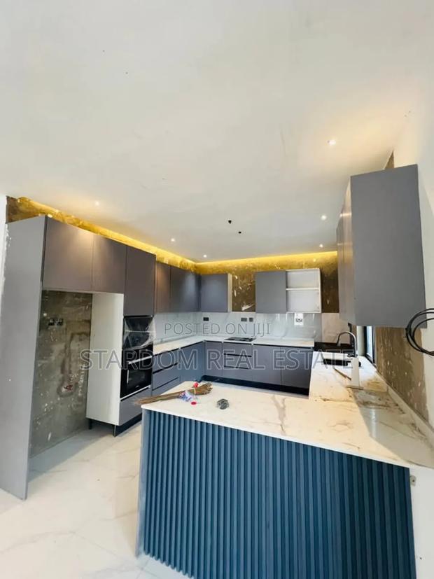 3bdrm Bungalow in Lake Side Estate for sale · Photo 4