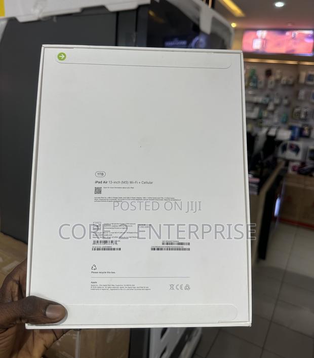 New Apple iPad Air 13 (2024) 1 TB Gray · Photo 2