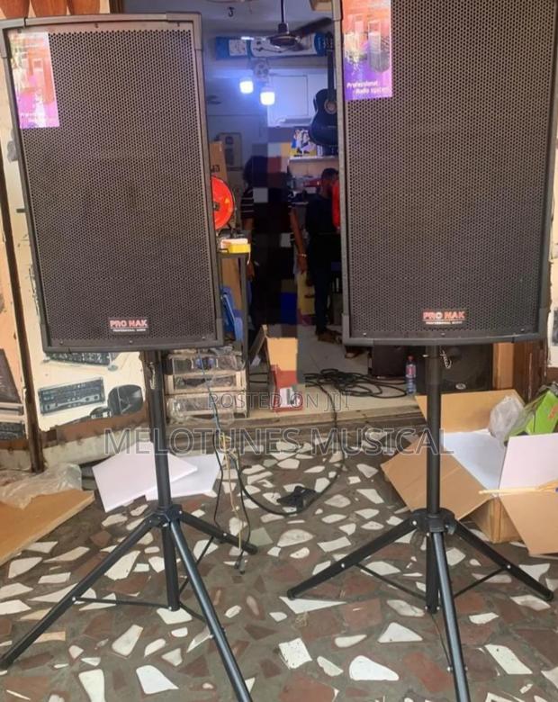 Pro-Nak Half-Range Speakers With Stand · Photo 1