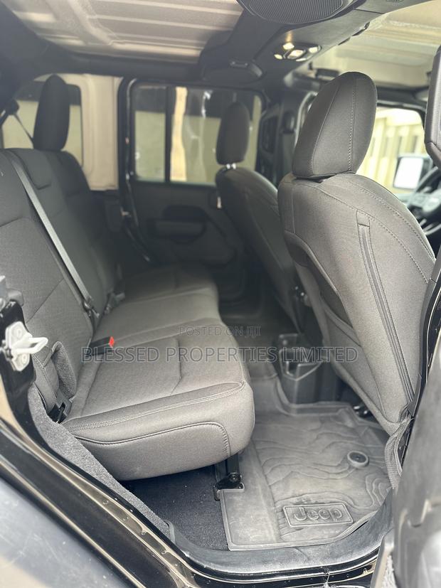 Jeep Wrangler Rubicon Farout 4 Door 4x4 *Ltd Avail* 2023 Black · Photo 8