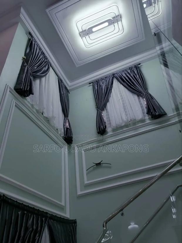 Sarfo Quality Home Curtains and Decorations · Photo 3