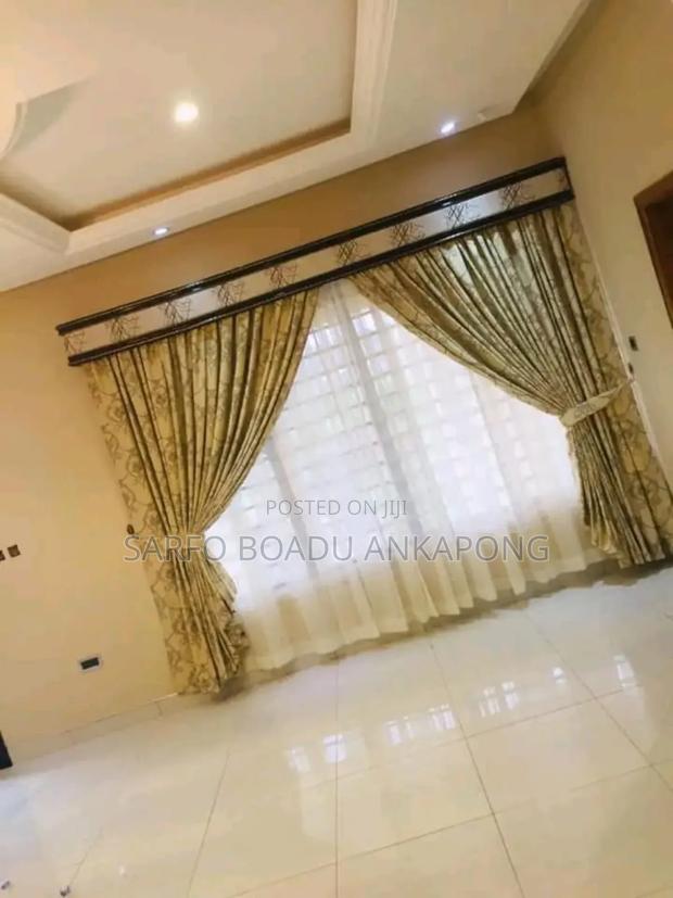 Sarfo Quality Home Curtains and Decorations · Photo 7