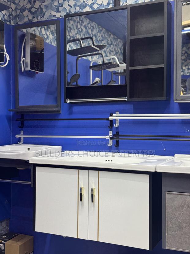 Cabinet Basin With Cabinet Mirror 80cm · Photo 3