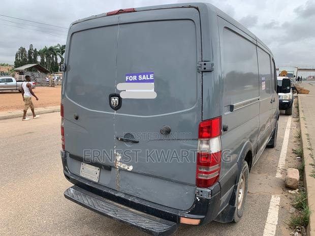Dodge B3500 2008 Grey · Photo 5