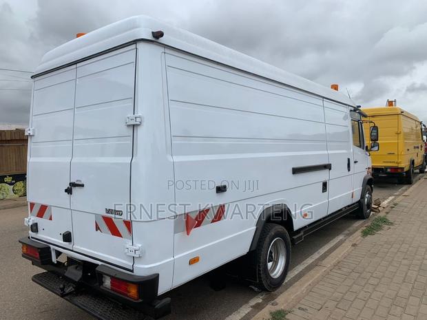 Mercedes-Benz T2 2003 White · Photo 1