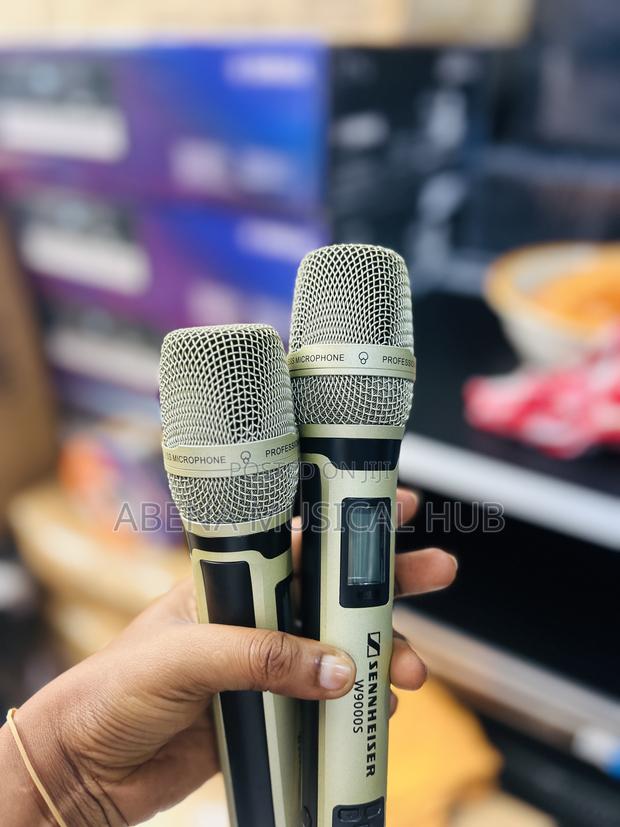 Sennheiser Wireless Microphone · Photo 2