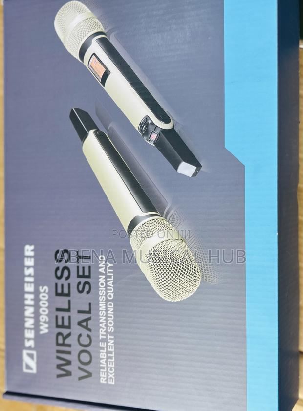 Sennheiser Wireless Microphone · Photo 1