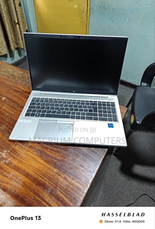 Laptop HP EliteBook 850 G8 16GB Intel Core I5 SSD 256GB · Photo 6