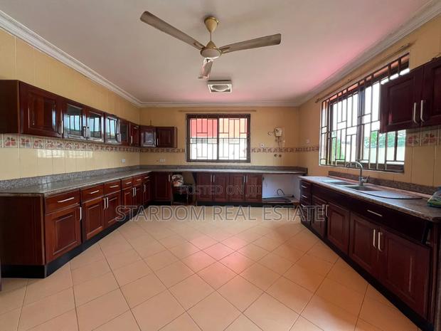 4bdrm Duplex in East Legon, Adjiriganor for rent · Photo 2