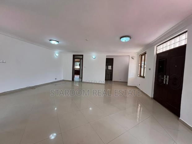 4bdrm Duplex in East Legon, Adjiriganor for rent · Photo 4