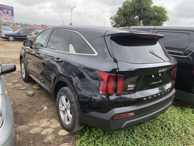 Kia Sorento 2025 Black · Photo 2